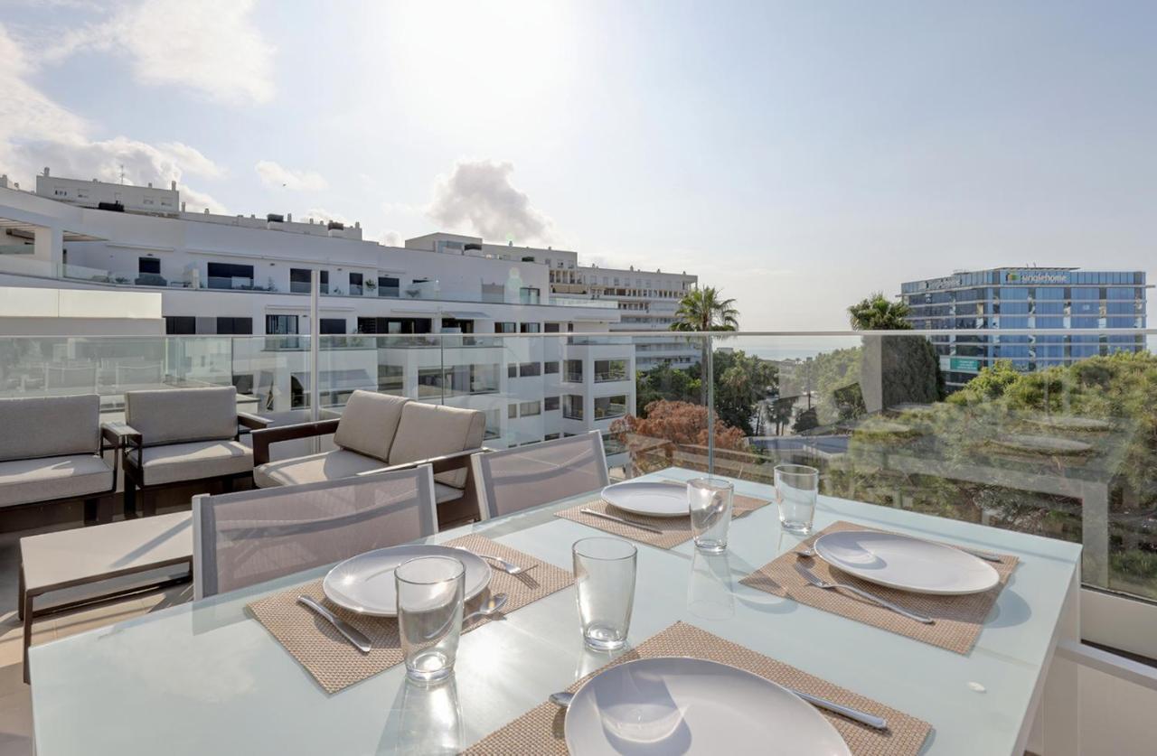Brand New Apartment With Pool And Sea View In ماربيا المظهر الخارجي الصورة