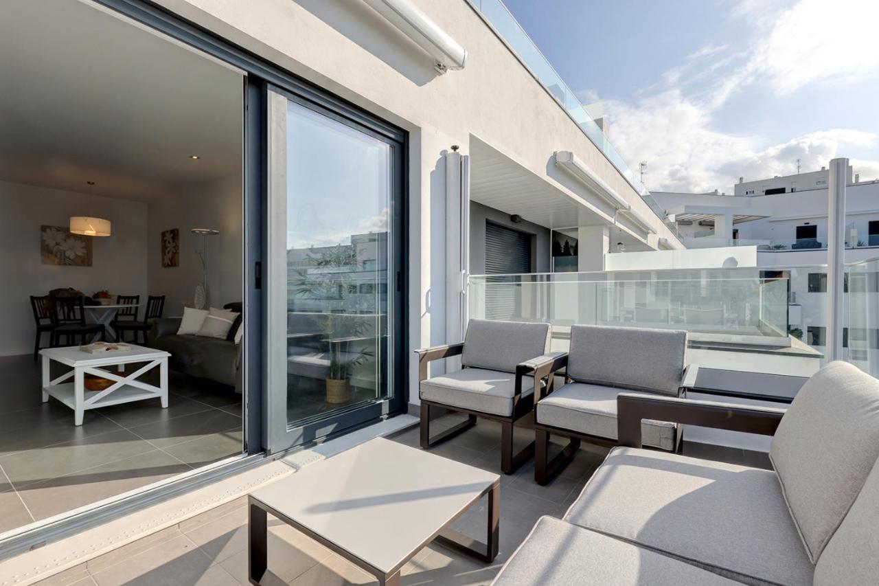Brand New Apartment With Pool And Sea View In ماربيا المظهر الخارجي الصورة